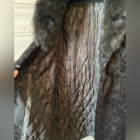 Vtg Y2K Black Coat Tapestry Brocade Faux Fur Goth Merona Pockets Punk Holiday S - Picture 10 of 12